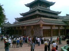 Храм Bà Chúa Xứ