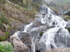 Туристическая достопримечательность Серебряный водопад