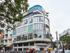 Кафе The Coffee House на улице Nguyễn Thái Bình